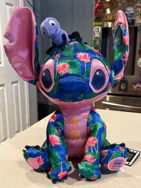 Disney Stitch Crashes Mulan